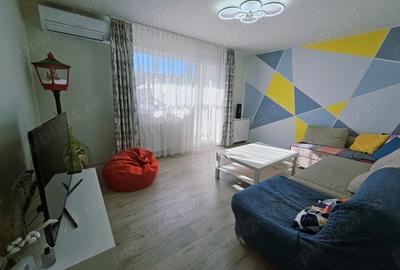 Apartament cu 4 camere decomandat în Florești - 2