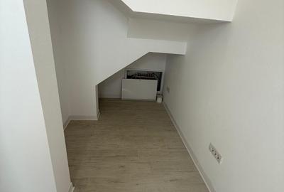 Duplex cu 4 camere cu Canalizare în Dumbrăvița - 8
