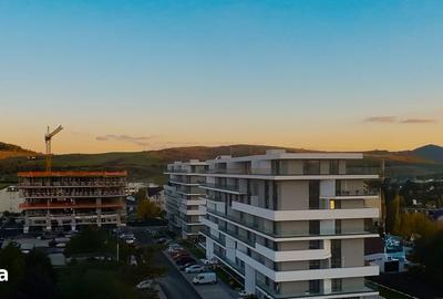 Apartament cu 4 camere în Central - 1