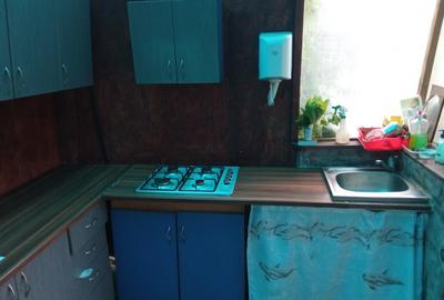 Casă cu 3 camere cu Teren 450 Mp în Central - 2