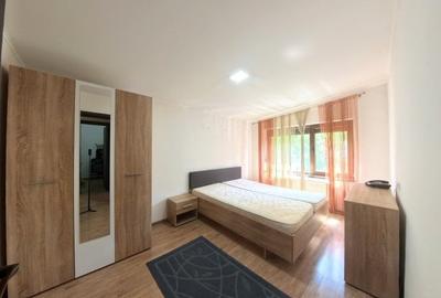 Apartament cu 3 camere semidecomandat, mobilat în Sebastian - 8