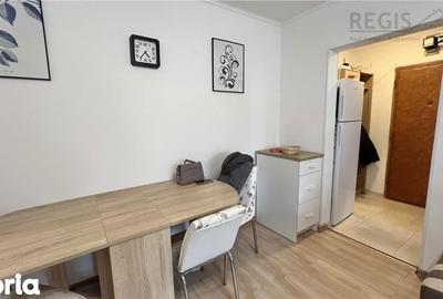 Apartament cu 2 camere, mobilat în Florilor - 9