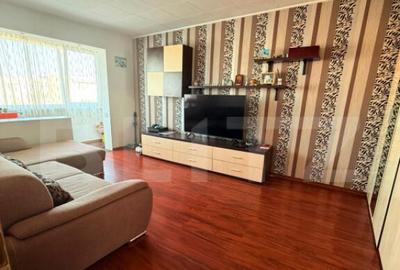 Apartament 2 camere, 50mp+balcon inchis,2 locuri de parcare,