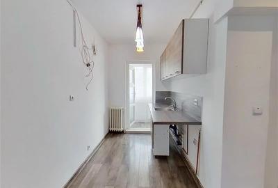Tur Virtual! Apartament cu trei camere, decomandat, Stefan cel Mare, Sacele, Bra - 3