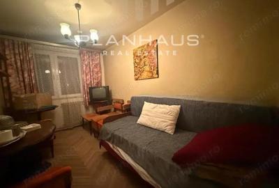 Vintage apartament 4 camere, B-dul Bucure?ti / Regele Mihai,decomandat etaj 2 - 15