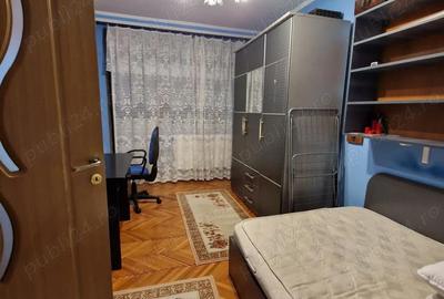 Apartament cu 3 camere semidecomandat în Central - 3