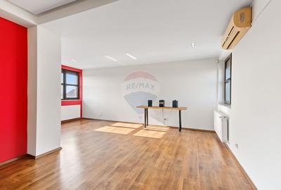 CASA / VILA PREMIUM DE VANZARE IN OTOPENI - 55