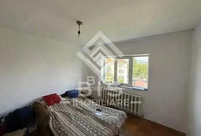 Apartament cu 3 camere decomandat în Central - 8