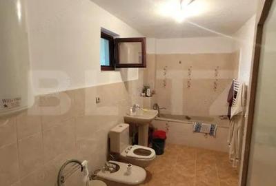 Casă cu 5 camere cu Teren 1140 Mp în Central - 3