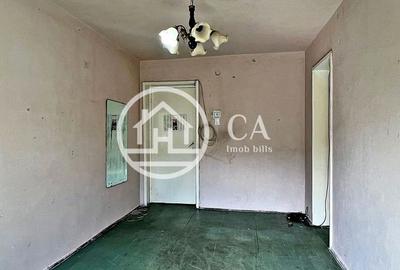 Apartament cu 3 camere de vânzare în zona Velența, Oradea - 2
