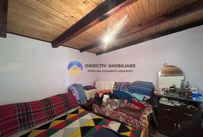 Casă cu 3 camere cu Teren 6817 Mp în Zănești - 1