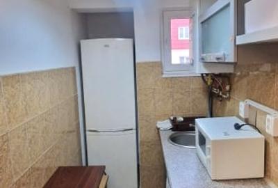 De inchiriat apartament 2 camere - 4