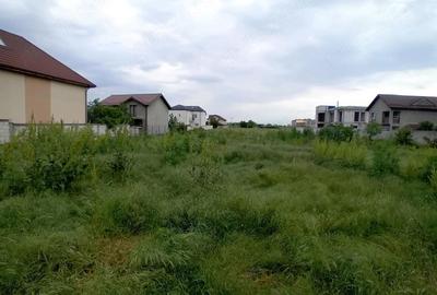 Teren de 400 mp, în Central - 2