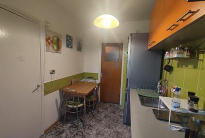 Apartament cu 3 camere semidecomandat, mobilat în Titan - 7