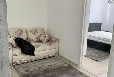Garsonieră decomandată în Rahova