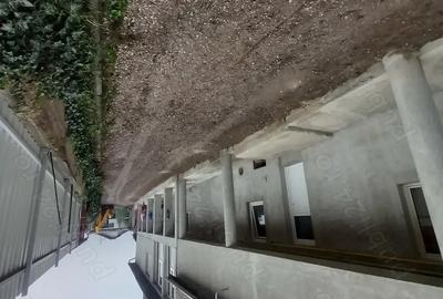 Casă cu 7 camere în Central