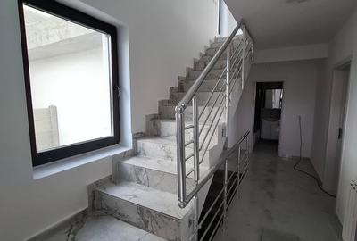 Vila Individuala Cart Latin Vila Individuala Cart Latin - 55