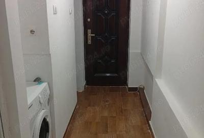 Apartament cu 2 camere semidecomandat în Piața Veche - 3
