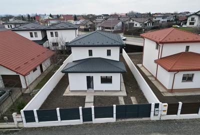 Casă individuală cu 4 camere cu Canalizare în Miroslava - 19