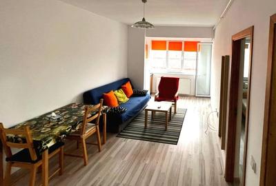 Garsonieră decomandată, mobilată în Central