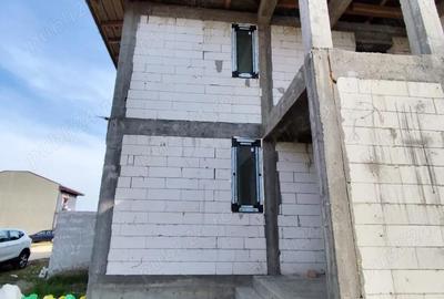 Casă cu Teren 350 Mp în Central - 4