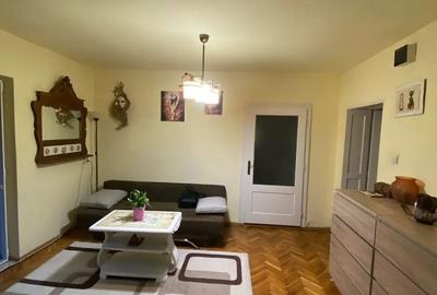 Vand casa in centrul Ghirodei sau schimb - 4