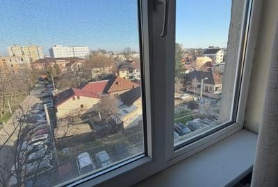 Apartament cu 3 camere decomandat, mobilat în Calea București - 9