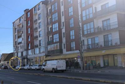 Spațiu comercial, de 65 mp, în Central - 3