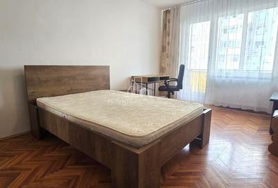 Apartament cu 2 camere decomandat în 7 Noiembrie - 2