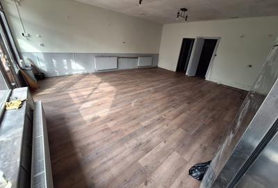 Spațiu comercial, de 85 mp, în Exterior Vest - 1