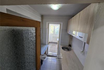 Apartament cu 2 camere decomandat în Alexandru cel Bun - 5