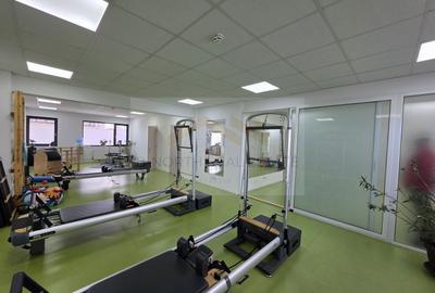 Spațiu comercial, de 133 mp, în Central - 4