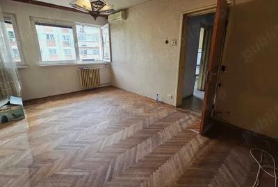 Apartament cu 3 camere semidecomandat în Titan - 2