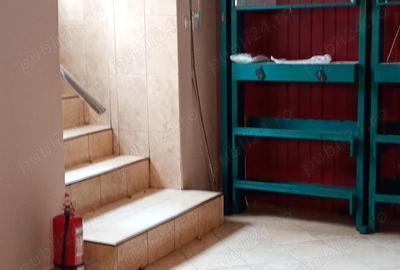 Spațiu comercial, de 130 mp, în P-ța Unirii - 2