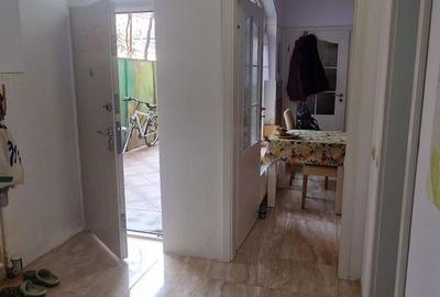 Casă cu 5 camere cu Canalizare în Central - 12