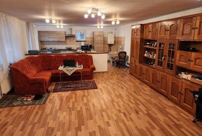 Casă cu 4 camere în Sântandrei - 5