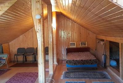 Casă cu 3 camere cu Teren 380 Mp în Central - 2
