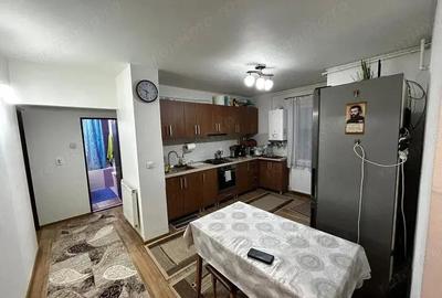 Sangeorgiu de Mures - Vanzare apartament 3 camere - Str. Stiintei - 3