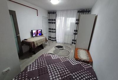 Garsonieră decomandată în Central - 4