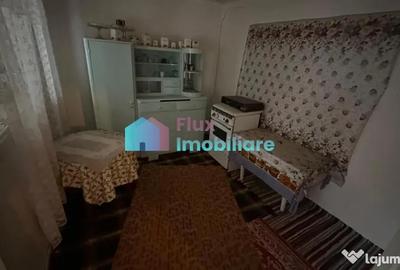 Casă cu 3 camere cu Teren 1410 Mp în Dumbrăveni - 12