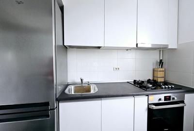 Apartament cu 3 camere decomandat, mobilat în 13 Septembrie - 2