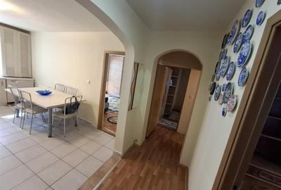 Girocului-Judetean 3 camere decomandat centrala gaz - 14