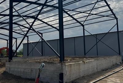 Spațiu comercial, de 560 mp, în Central - 3