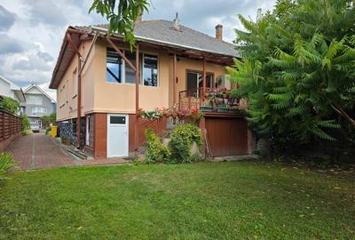 Casă primitoare de vânzare în Seini, aproape de centrul orașului - 4