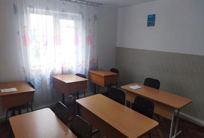 Casă cu 4 camere cu Teren 50 Mp în Central - 4