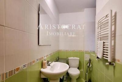 Casă cu 7 camere cu Teren 500 Mp în Corbeanca