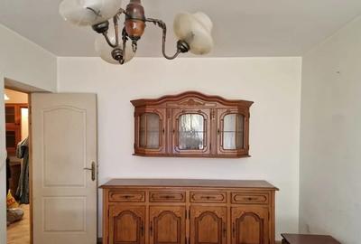 Apartament cu 3 camere decomandat, mobilat în Tătărași - 2