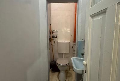 Casă cu 3 camere cu Canalizare în Parcul Carol - 6