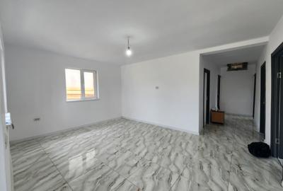 Casă individuală cu 4 camere cu Canalizare în Tomești - 2