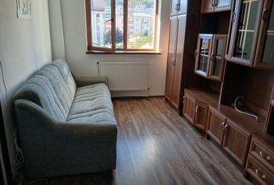Garsonieră decomandată în Dărmănești - 7